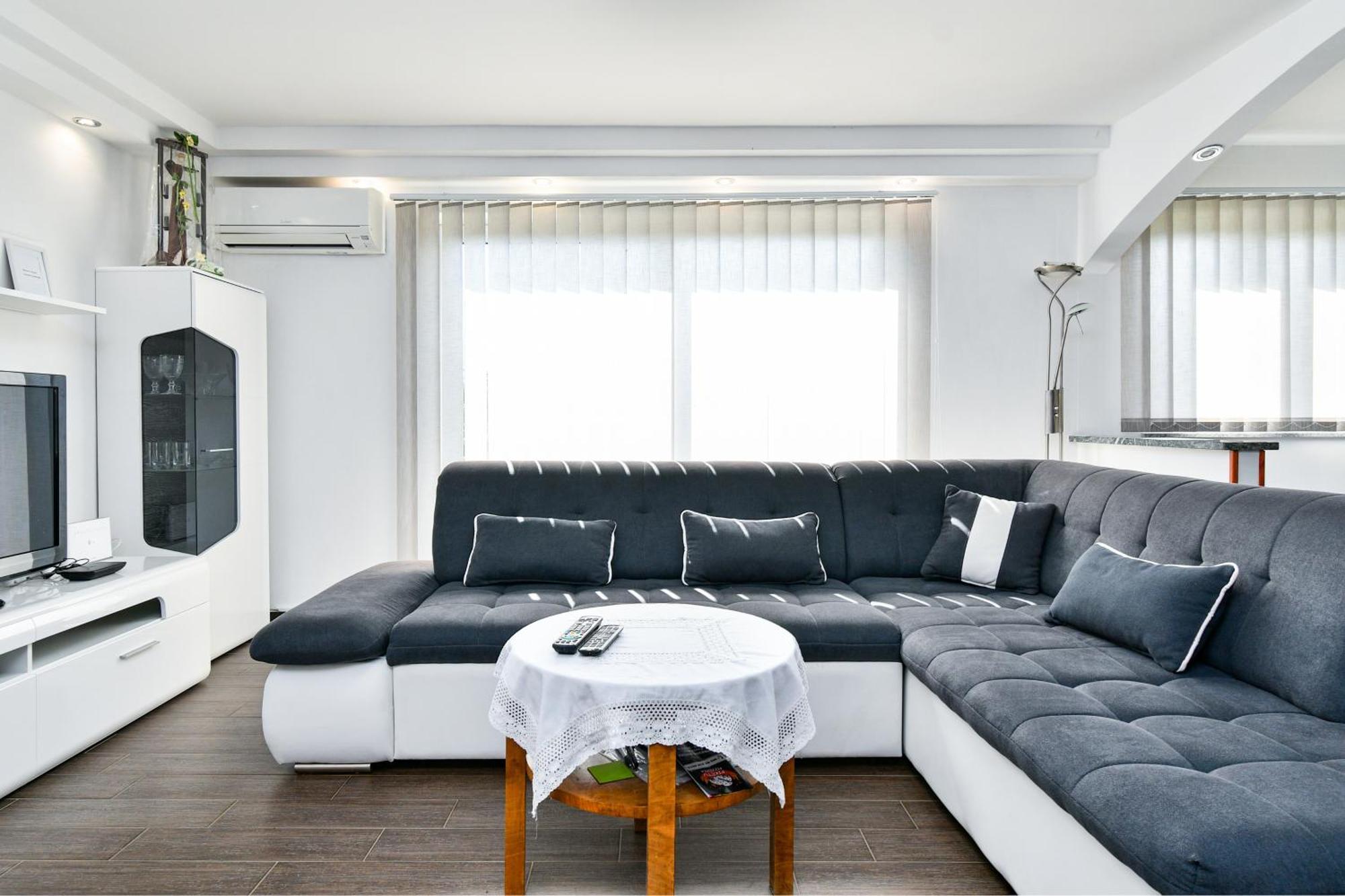 Apartman Lavanda Sa Bazenom I Okucnicom 4* Hreljin Экстерьер фото