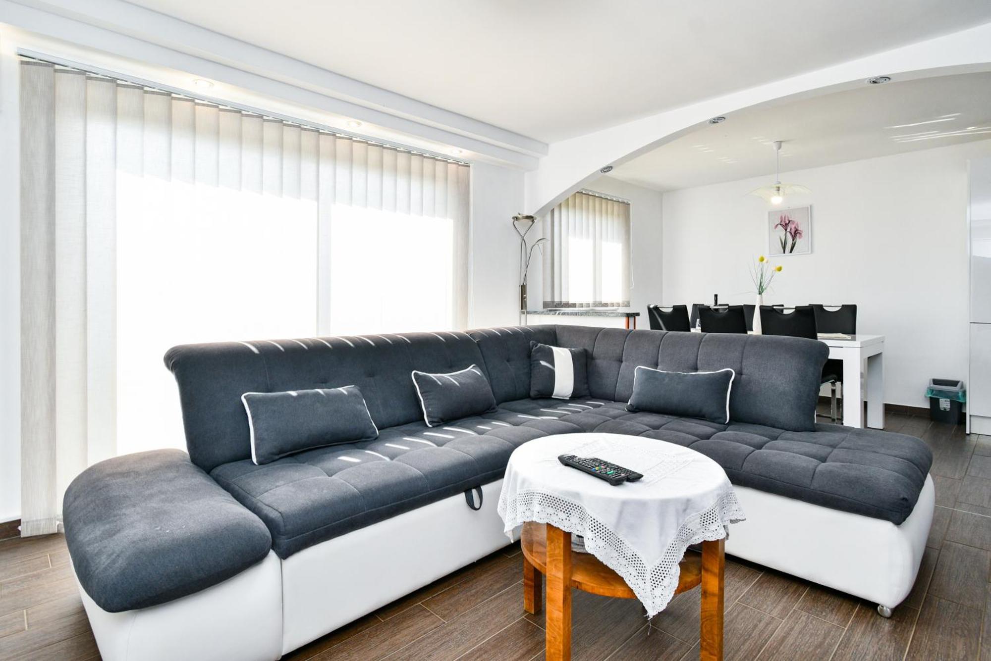 Apartman Lavanda Sa Bazenom I Okucnicom 4* Hreljin Экстерьер фото